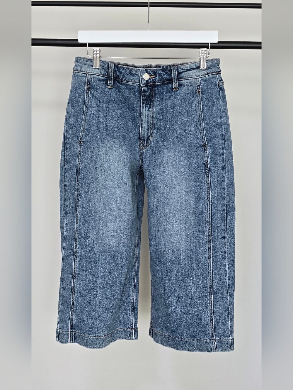 Just USA Men's Light Blue Denim Knee-Length Shorts